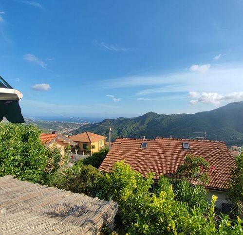 casa indipendente in vendita a Leivi