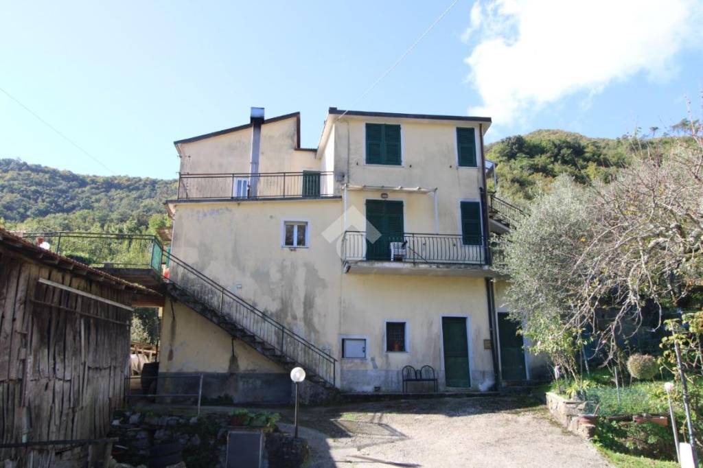 appartamento in vendita a Leivi