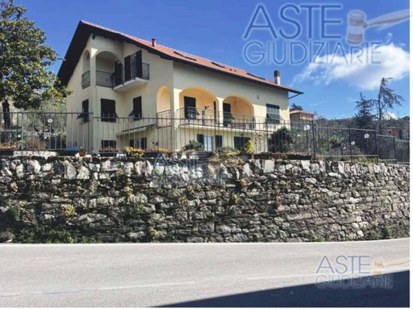 appartamento in vendita a Leivi