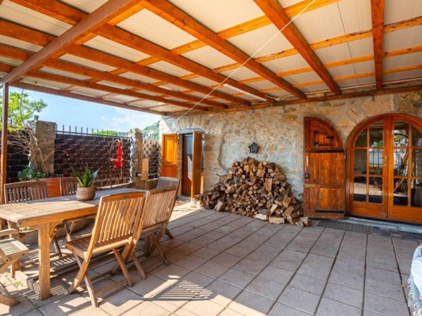 casa indipendente in vendita a Leivi in zona San Bartolomeo