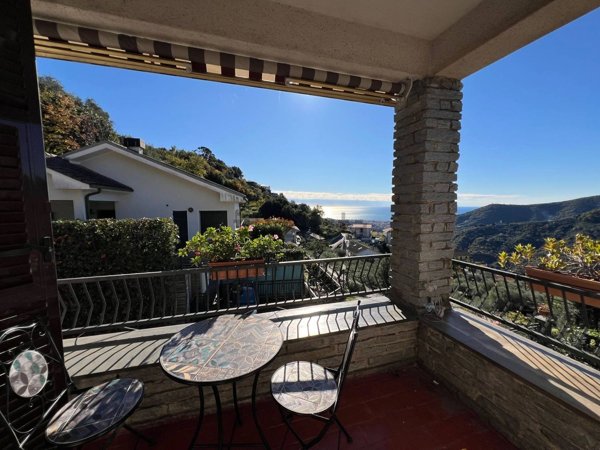 casa indipendente in vendita a Leivi