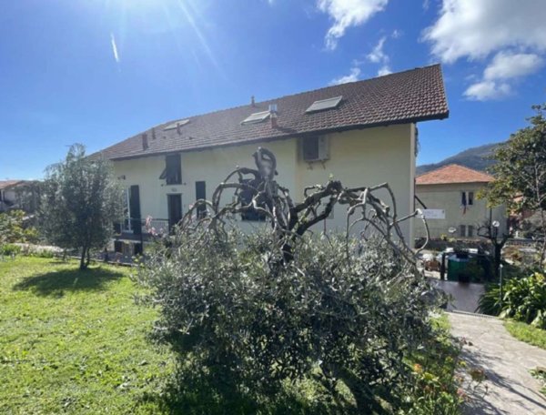 casa indipendente in vendita a Leivi