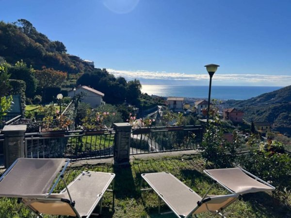 casa indipendente in vendita a Leivi