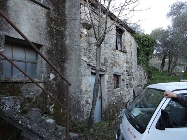 casa indipendente in vendita a Leivi