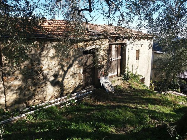 appartamento in vendita a Leivi