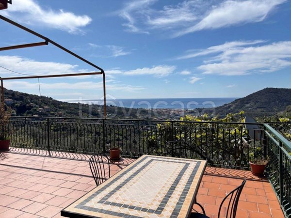 appartamento in vendita a Leivi in zona San Bartolomeo