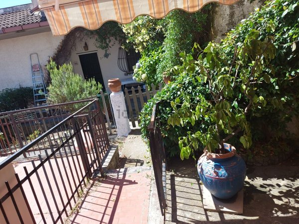 appartamento in vendita a Leivi