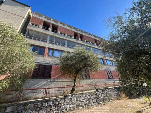 intera palazzina in vendita a Leivi in zona San Bartolomeo