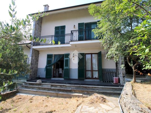 casa indipendente in vendita a Leivi