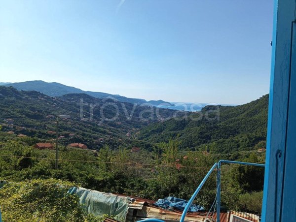 appartamento in vendita a Leivi in zona Bocco