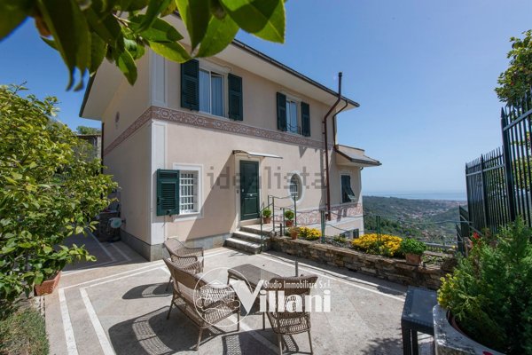 casa indipendente in vendita a Leivi in zona Solaro