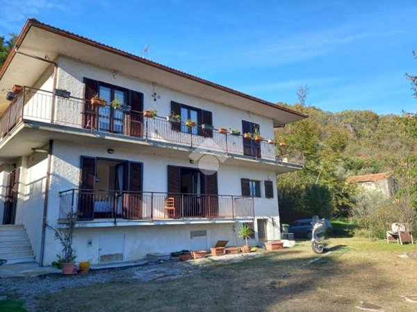 casa indipendente in vendita a Leivi in zona San Bartolomeo