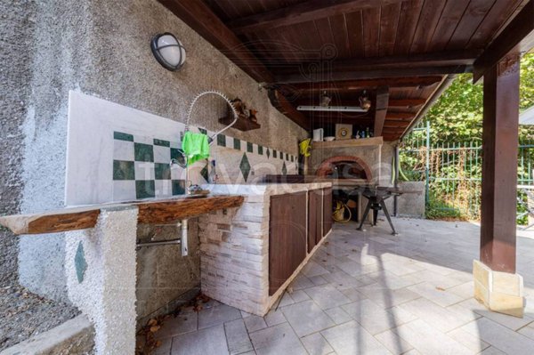 appartamento in vendita a Leivi in zona Bocco