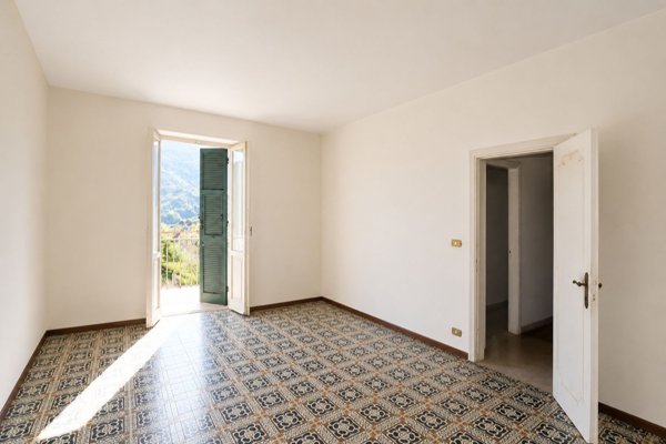 casa indipendente in vendita a Leivi in zona Solaro