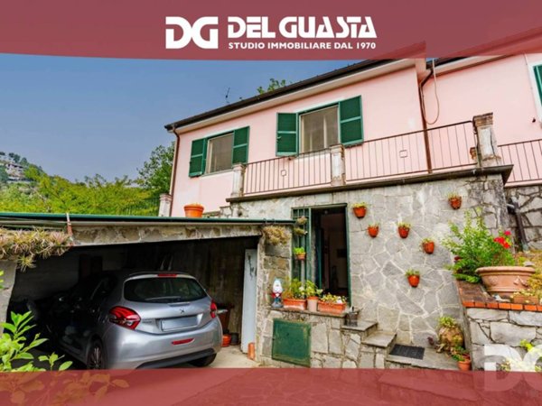 casa indipendente in vendita a Leivi in zona San Bartolomeo