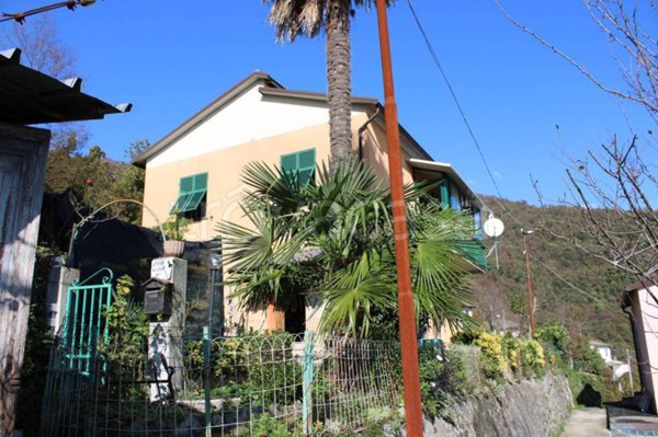 casa indipendente in vendita a Lorsica