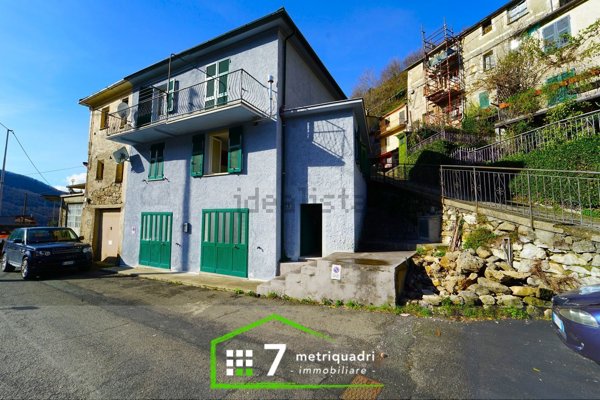 appartamento in vendita a Lorsica