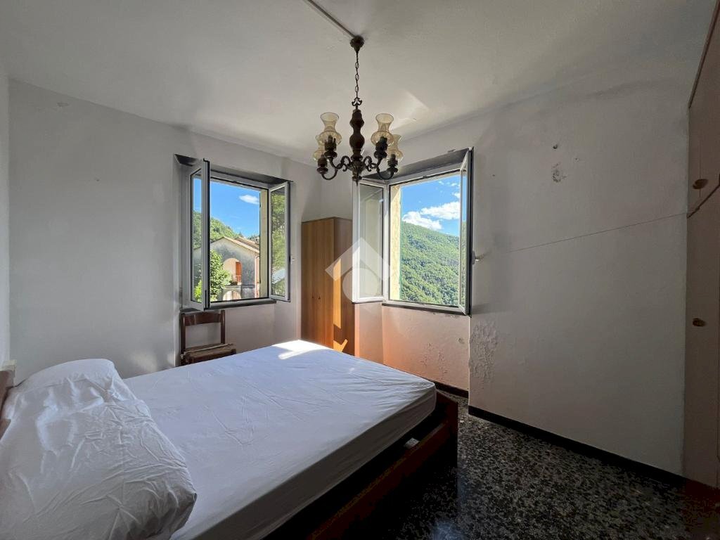 casa semindipendente in vendita a Lorsica