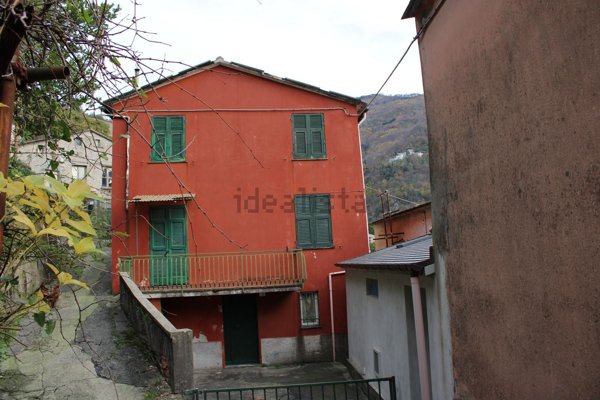 pentavano in vendita a Lorsica