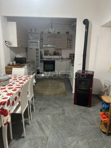 casa indipendente in vendita a Lorsica