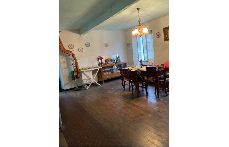 casa indipendente in vendita a Lorsica in zona Figarolo