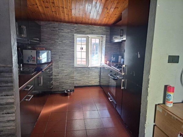 casa indipendente in vendita a Lumarzo