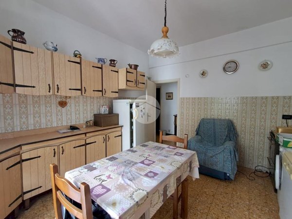 appartamento in vendita a Lumarzo in zona Pannesi