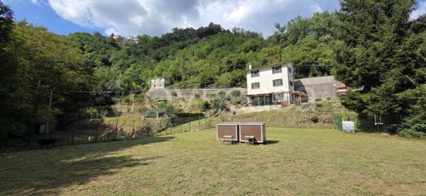 casa indipendente in vendita a Lumarzo in zona Craviasco