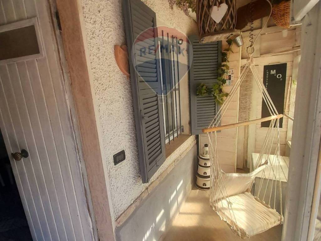 casa indipendente in vendita a Masone in zona San Pietro