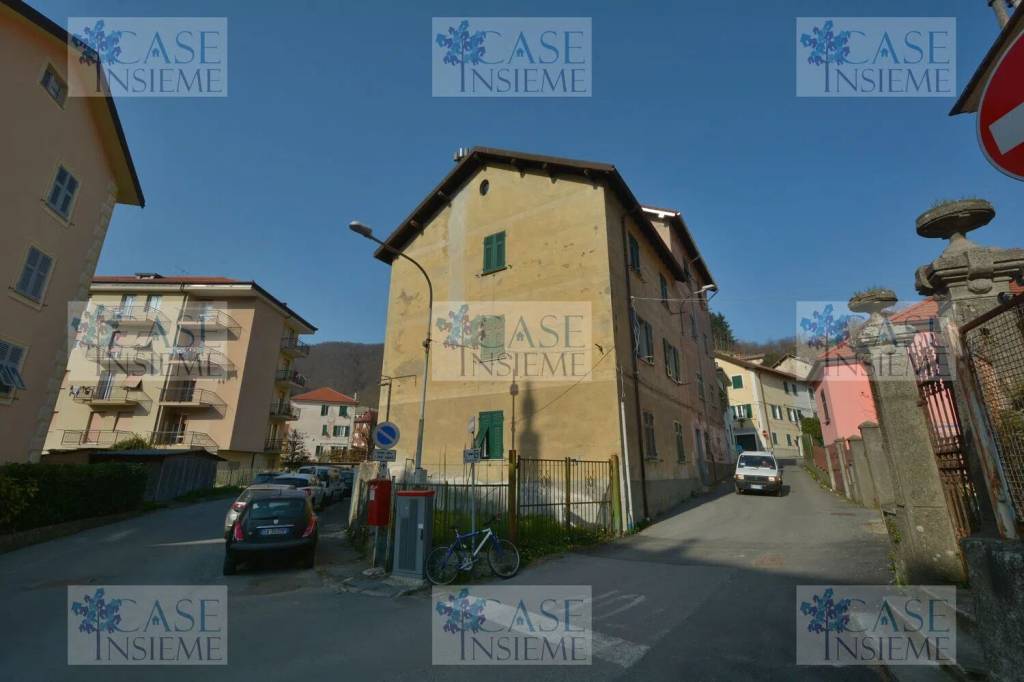 appartamento in vendita a Masone in zona San Pietro
