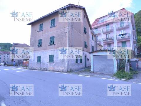 appartamento in vendita a Masone in zona San Pietro