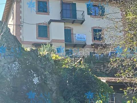 appartamento in vendita a Masone in zona San Pietro