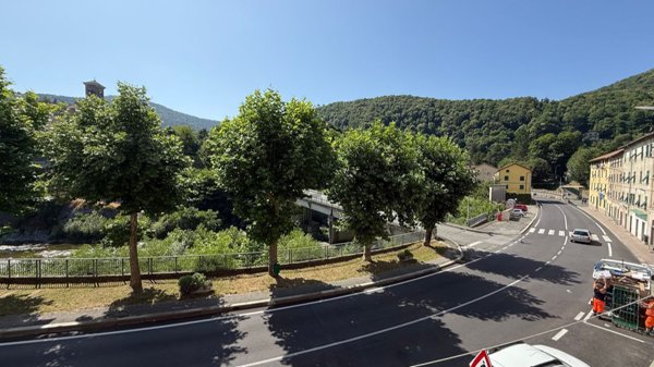 appartamento in vendita a Masone in zona San Pietro
