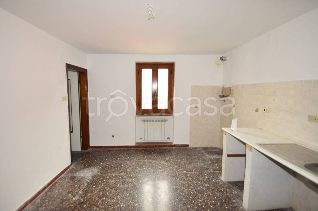 appartamento in vendita a Masone in zona San Pietro