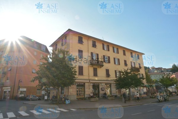 appartamento in vendita a Masone in zona San Pietro