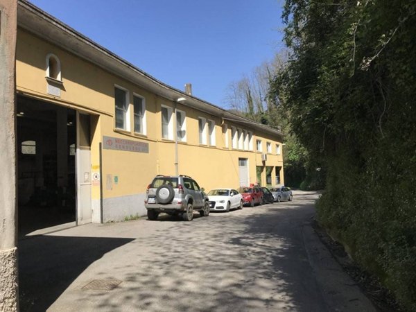capannone in vendita a Mele