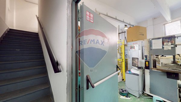 capannone in vendita a Mele