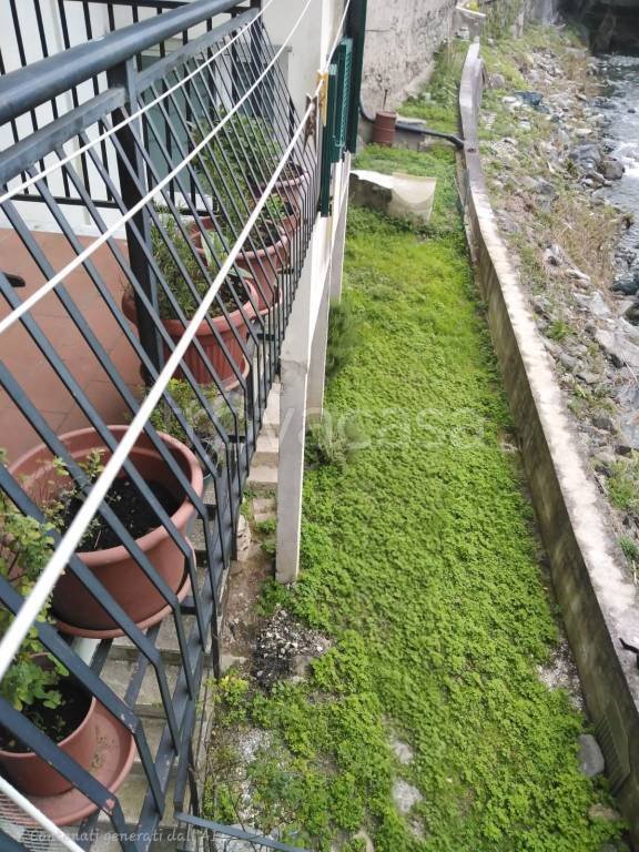 appartamento in vendita a Mele in zona Acquasanta