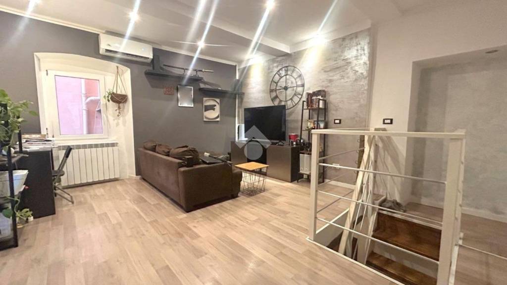 appartamento in vendita a Mele in zona Ferriera