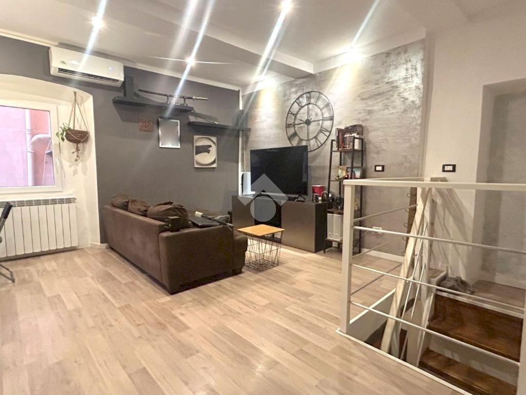 appartamento in vendita a Mele in zona Ferriera