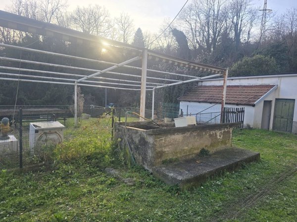 appartamento in vendita a Mele in zona Acquasanta