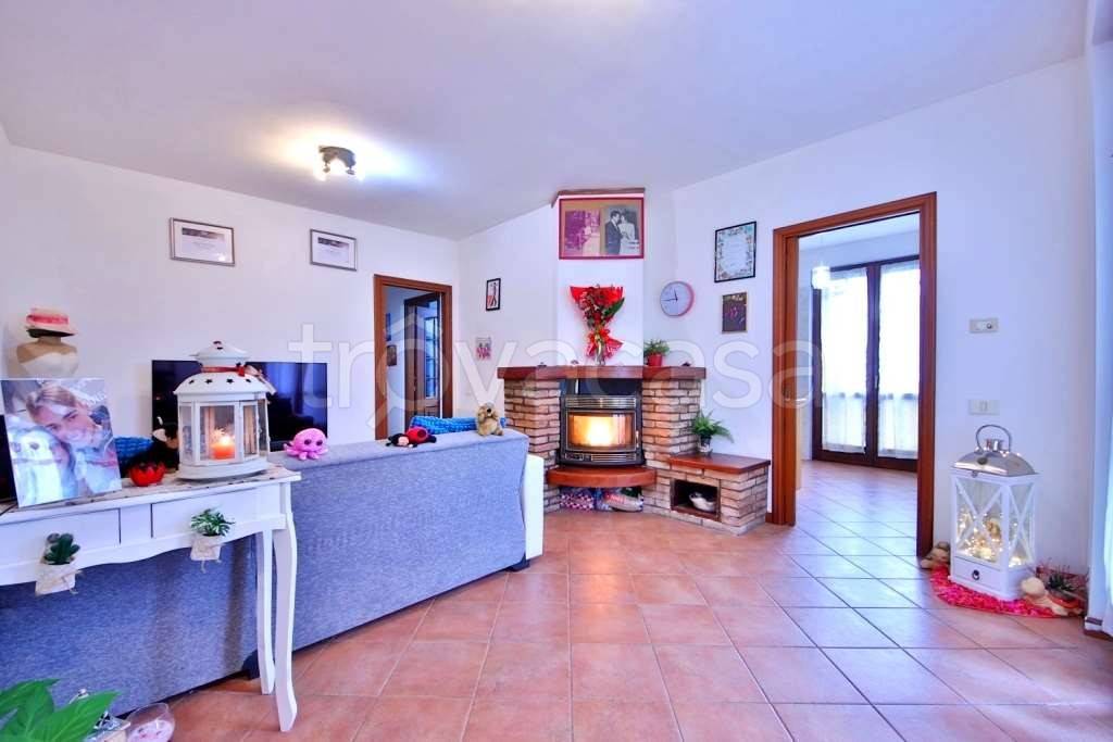 appartamento in vendita a Mele in zona Ferriera
