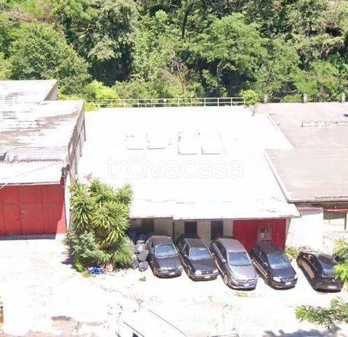 locale commerciale in vendita a Mele in zona Biscaccia