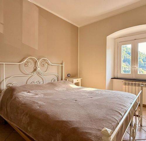 appartamento in vendita a Mele in zona Acquasanta