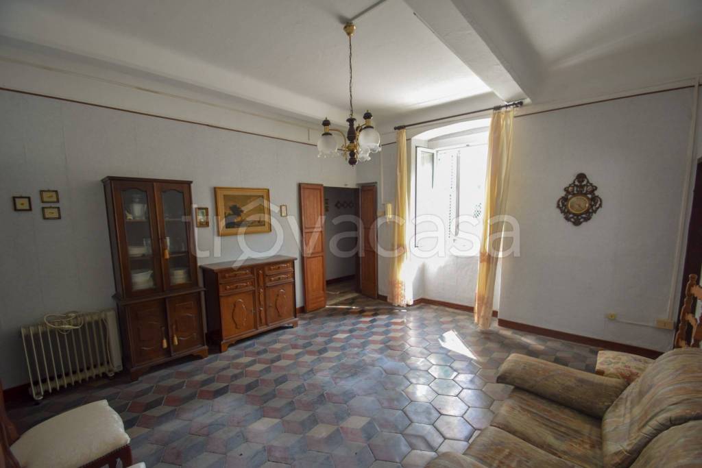 appartamento in vendita a Mele in zona Ferriera