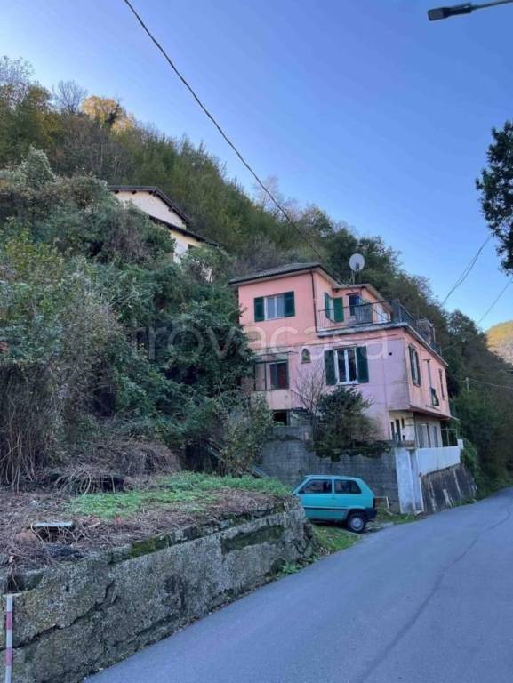 casa indipendente in vendita a Mele in zona Acquasanta