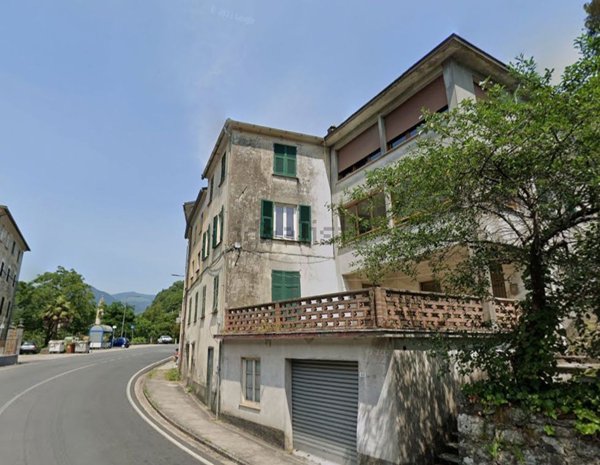 appartamento in vendita a Mezzanego