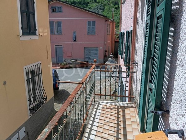 appartamento in vendita a Mezzanego in zona Borgonovo Ligure