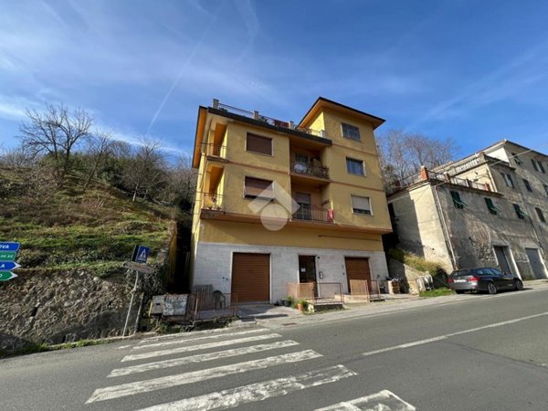 appartamento in vendita a Mignanego in zona Ponterosso