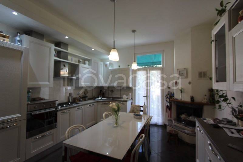 casa indipendente in vendita a Mignanego in zona Migliarina